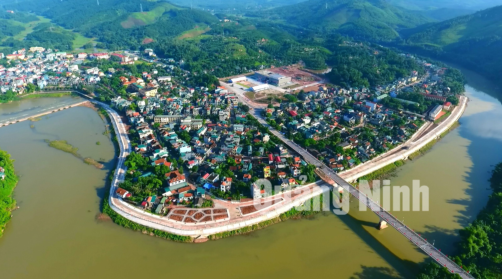Huyện Tiên Yên nhìn từ trên cao (1-2021). Ảnh: Xuân Thao