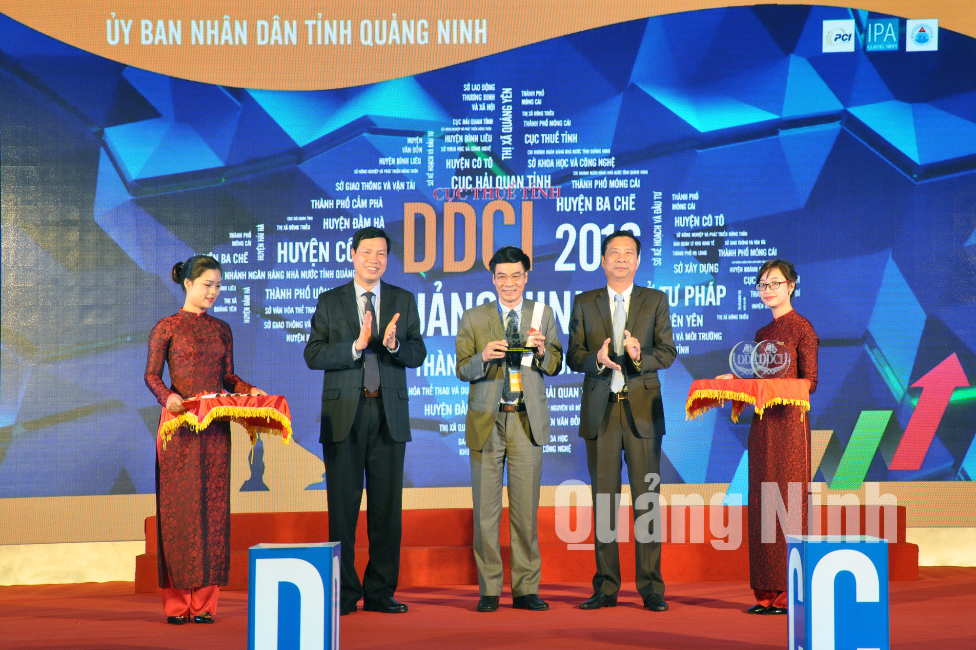Cục thuế Quảng Ninh đứng đầu trong bảng xếp hạng DDCI 2016 khối các sở ban ngành.