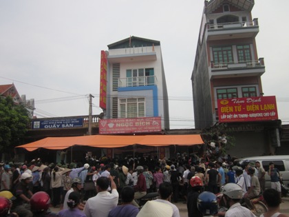  Vụ thảm sát cướp tiệm vàng ở Bắc Giang gây xôn xao lớn.