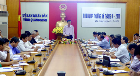 Đồng chí Nguyễn Văn Đọc, Chủ tịch UBND tỉnh kết luận buổi làm việc.