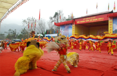 The Yen Tu Spring Festival of 2011