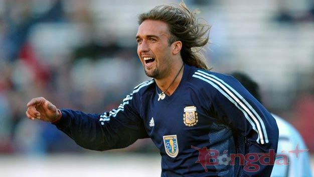 Gabriel Batistuta trong màu áo ĐT Argentina