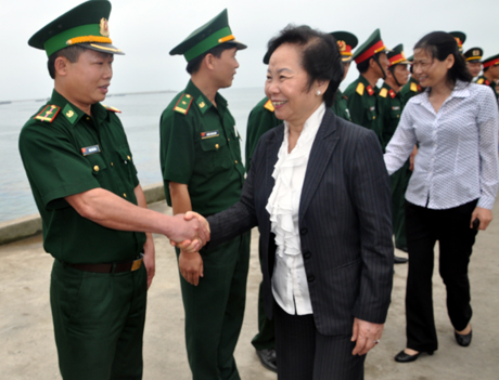Đồng chí Nguyễn Thị Doan, Phó Chủ tịch nước 