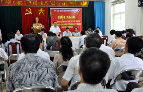 Đồng chí Đỗ Thông, Phó Chủ tịch Thường trực UBND tỉnh phát biểu tại buổi làm việc.