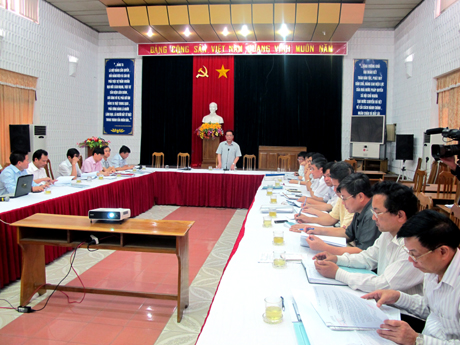 Đồng chí Đỗ Thông, PCT UBND tỉnh phát biểu kết luận cuộc họp.