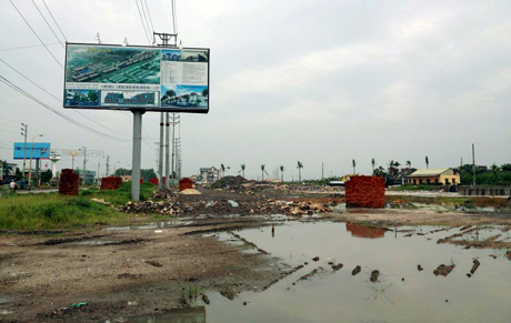 Khu vực dự án khu đô thị Kim Sơn ngổn ngang do chưa hoàn chỉnh khâu GPMB.