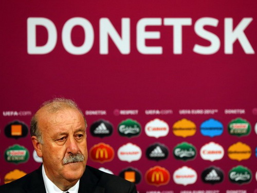 Vicente del Bosque: “BĐN phòng ngự tuyệt vời nhưng TBN may mắn hơn”