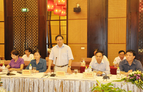 Đồng chí Bí thư Tỉnh uỷ Quảng Ninh Phạm Minh Chính phát biểu tại buổi làm việc.