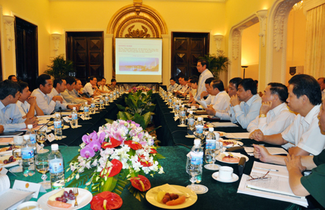 Thường trực Tỉnh uỷ làm việc với Bộ Ngoại giao về Đề án phát triển tỉnh Quảng Ninh