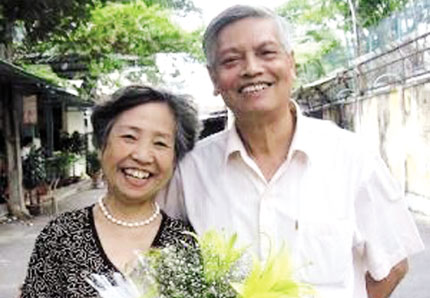 Nhạc sĩ Doãn Nho và người bạn đời.