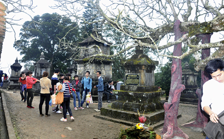 Khu Di tích Yên Tử nằm trong quần thể di sản văn hoá và danh thắng Yên Tử đang được lập hồ sơ đề nghị công nhận là Di sản thế giới.