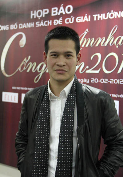 Đạo diễn Việt Tú
