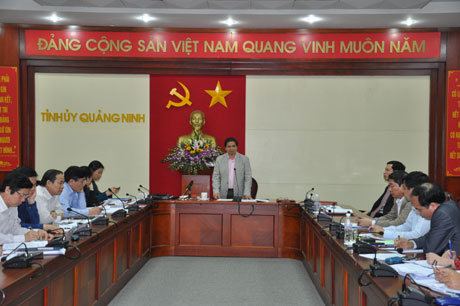 Bí thư Tỉnh ủy Phạm Minh Chính phát biểu kết luận buổi làm việc.