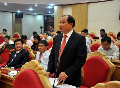 Thứ trưởng Bộ Công thương Nguyễn Cẩm Tú phát biểu tham gia vào Đề án của tỉnh Quảng Ninh.