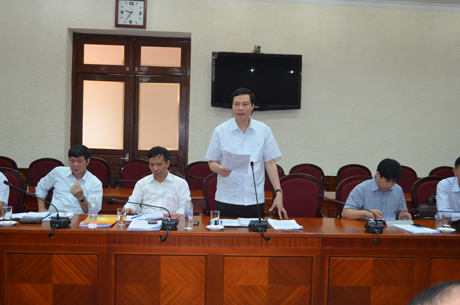 Đồng chí Nguyễn Đức Long, Phó Bí thư Tỉnh uỷ, Chủ tịch HĐND tỉnh phát biểu tại buổi làm việc.