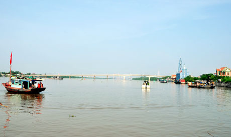 Sông Chanh - con sông lịch sử - theo GS Đào Duy Anh chính là dòng sông Bạch Đằng xưa.