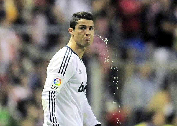 Real Madrid iPhone - Real Madrid Team HD phone wallpaper | Pxfuel