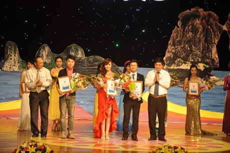 Minh Thương (Đài PTTH Quảng Ninh) nằm trong tốp thí sinh đoạt giải ba Cuộc thi.