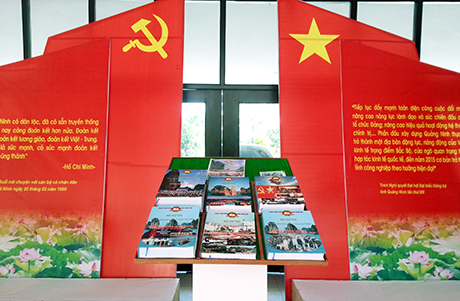 Tác phẩm dự thi tìm hiểu “Quảng Ninh 50 năm xây dựng và phát triển” của nhóm sinh viên Học viện An ninh nhân dân.