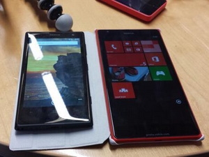  Lumia 1520 màu đỏ. (Nguồn: Evleaks)