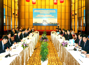 Lãnh đạo tỉnh Quảng Ninh hội đàm với Đoàn Đại biểu Khu uỷ Khu tự trị dân tộc Choang Quảng Tây, Trung Quốc
