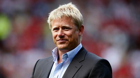 Peter Schmeichel muốn khởi nghiệp HLV