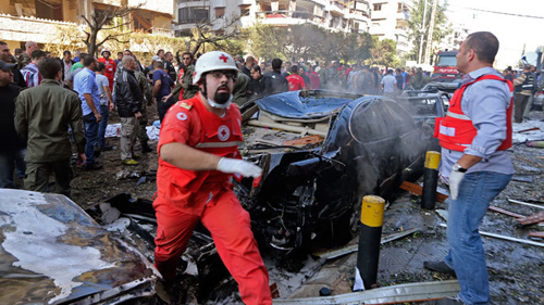 Vụ đánh bom kép đã làm ít nhất 23 người chết và 147 người bị thương (Ảnh: Reuters)
