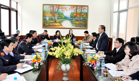 Đồng chí Nguyễn Đình Tuấn, Chủ nhiệm Ủy ban Kiểm tra Tỉnh ủy, Trưởng Ban Pháp chế HĐND tỉnh phát biểu kết luận buổi làm việc