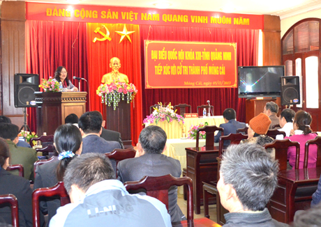 Đại biểu Quốc hội Ngô Thị Minh tiếp xúc cử tri Hải Hà và Móng Cái