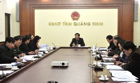 Đồng chí Nguyễn Văn Đọc, Bí thư Ban Cán sự Đảng, Chủ tịch UBND tỉnh phát biểu tại cuộc họp
