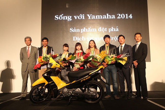 Yamaha Sirius FI 2014 gắn liền với hình ảnh của 5 vận động viên vô địch SEAGAME 2013.