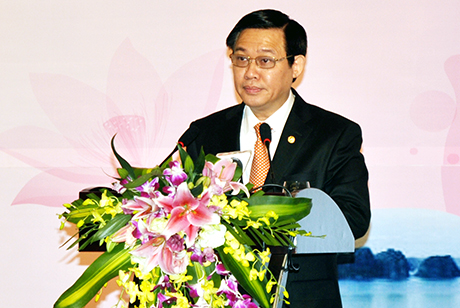 GS.TS Vương Đình Huệ.