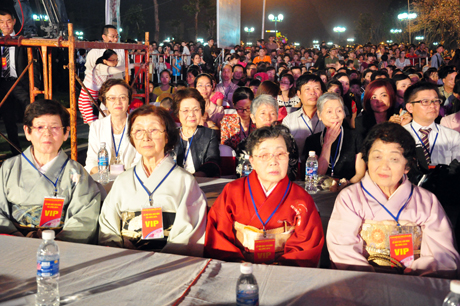 Đại biểu đến từ Nhật Bản tại lễ khai mạc.