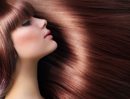 Mái tóc dày, khỏe là mơ ước của nhiều người - Ảnh: Shutterstock