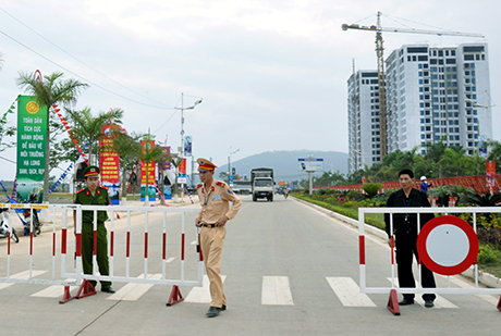 Đảm bảo trật tự ATGT dịp nghỉ lễ và Tuần Du lịch Hạ Long - Quảng Ninh 2014