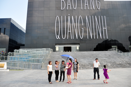 Thư viện- Bảo tàng tỉnh cũng là địa điểm được nhiều gia đình lựa chọn.