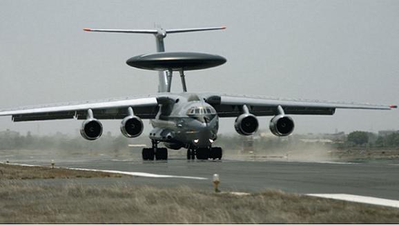 Máy bay cảnh báo sớm Il-76 A50 của không quân Ấn Độ.