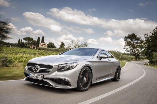 Mercedes S AMG coupe giá 215.000 USD.