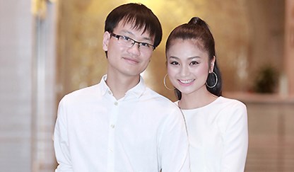 Diễn viên Diệu Hương và chồng. (Ảnh: Ngoisao)