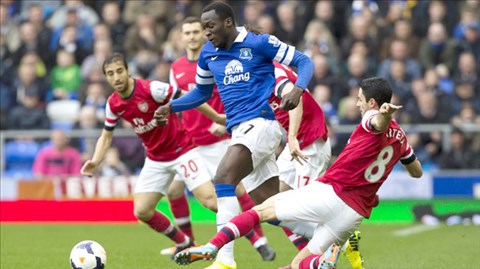 Trước một Everton sung mãn, Arsenal vốn đang gặp nhiều khó khăn sẽ dễ dàngchịu trận?