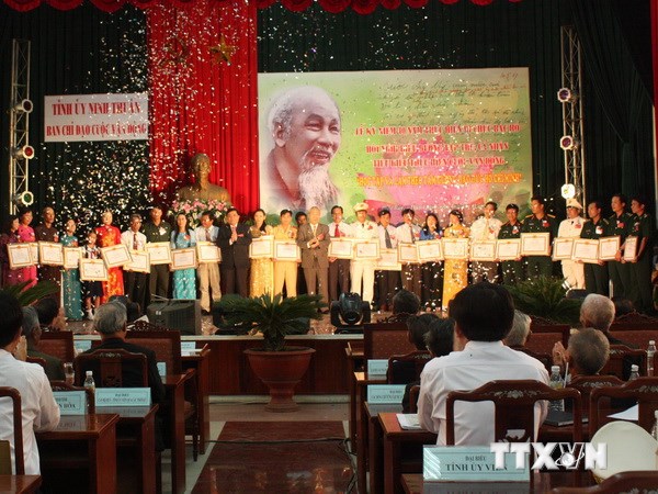 Hội thảo khoa học 45 năm thực hiện Di chúc của Chủ tịch Hồ Chí Minh