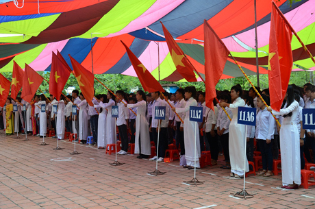  Quang cảnh lễ khai giảng.