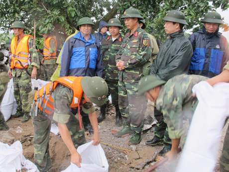 Bí thư Tỉnh ủy Phạm Minh Chính chỉ đạo phòng chống bão tại TP Uông Bí