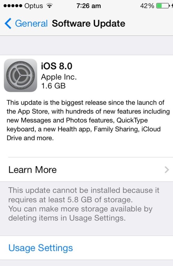 Dung lượng cài đặt iOS 8 quá lớn.