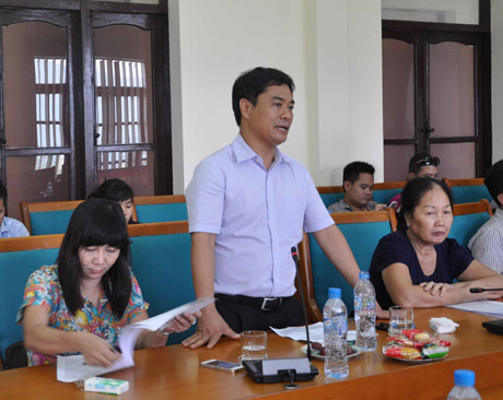 Lãnh đạo Công ty TNHH MTV Du lịch Nam Phong phát biểu ý kiến tại hội nghị.