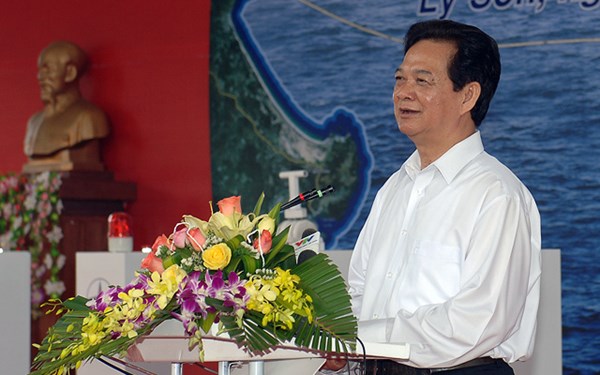 Thủ tướng Nguyễn Tấn Dũng phát biểu tại lễ khánh thành Dự án.