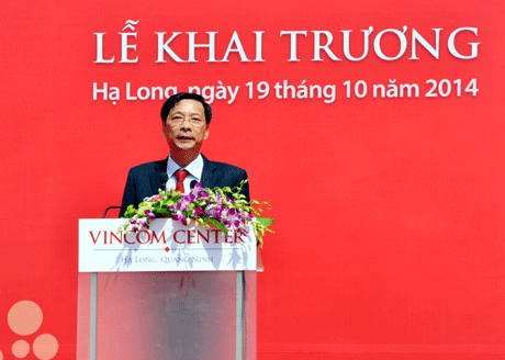 Đồng chí Nguyễn Văn Đọc, Phó Bí thư Tỉnh ủy, Chủ tịch UBND tỉnh phát biểu tại buổi lễ