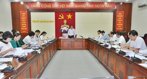 Đồng chí Phạm Minh Chính, Ủy viên T.Ư Đảng, Bí thư Tỉnh ủy phát biểu kết luận cuộc họp.