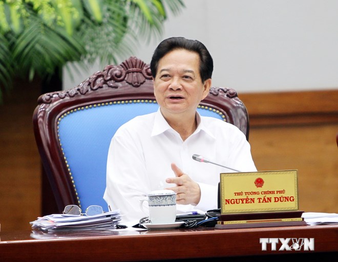  Thủ tướng Nguyễn Tấn Dũng phát biểu kết luận phiên họp Chính phủ thường kỳ tháng 10. (Ảnh: Đức Tám/TTXVN)