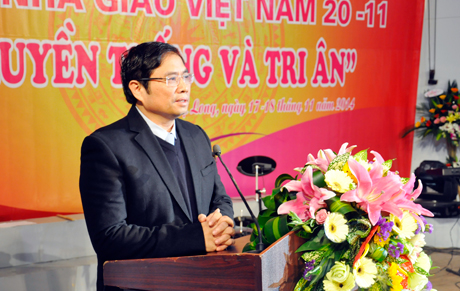 PGS.TS Phạm Minh Chính, Uỷ viên BCH. TƯ Đảng, Bí thư Tỉnh uỷ phát biểu tại lễ kỷ niệm